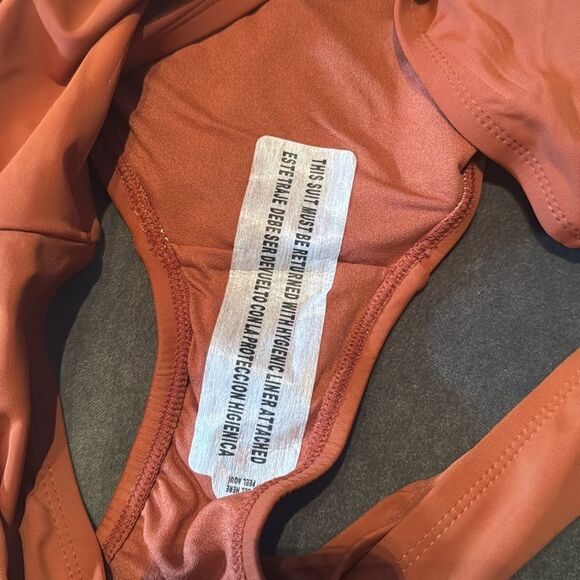 Women’s Xhilaration Plus Size Orange 2 Piece Bikini Smocked Top Size 2X NWT - Picture 8 of 12